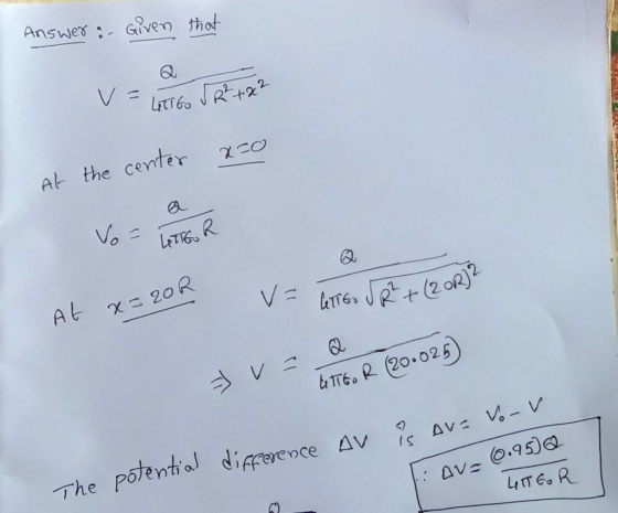 Answev Given thot Q2 T JR+2 AL the center Vo LETG R AL X20R VEAT6 (2 oR) & T6. R (20.025 The potentiadirerence AV iS Av V-V |