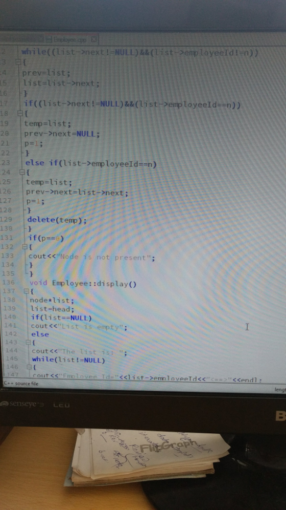 while( (list-mext !캐ULL) &&(list-)employeeld len) ) 4 prev-list; 5 list-list->next; 16 if ((list->next!-NULL)&& (list->employ