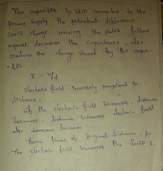 The Capoc as is stil connec ted to ha Ρουοπ supply the potential dibbenen ce the cepcctanc e the capo stance the Sacla 3. as