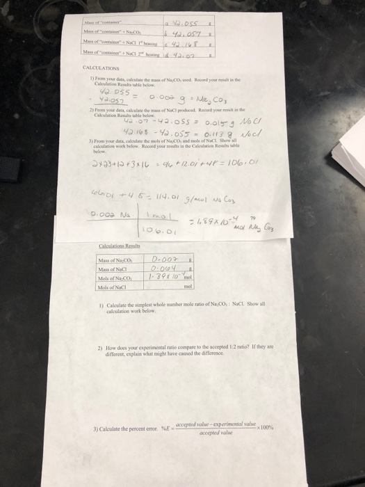 CALCULATIONS 1) From your data,caculate the mass of Na,CO, usod Rocond your result in the Calculton Reselts table below 2) Fe