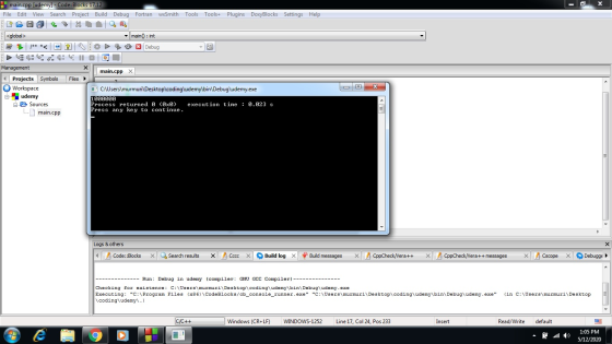 main.cpp (udemy) - Code:Blocks 17.12 File Edit View Search Project Build Debug Fortran wxSmith Tools Tools+ Plugins DoxyBlock