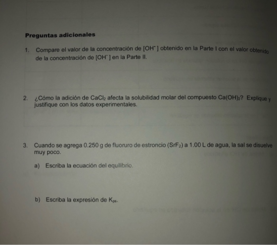 Preguntas adicionales 1. Compare el valor de la concentración de [OH] obtenido en la Parte I con el valor obtenido de la con